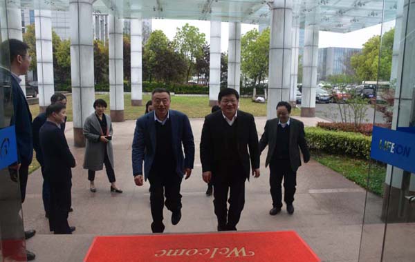 良性互動談合作，互利共贏求發(fā)展——安徽醫(yī)科大學(xué)黨委書記顧家山...